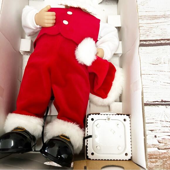 RADIO SHACK Vintage 1999 Christmas Rockin’ Santa - Picture 7 of 9